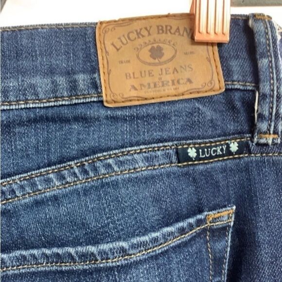 Lucky Brand | sweet’n low bootcut jeans 4/27 Regular - Picture 5 of 7